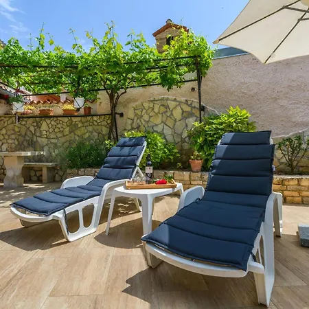 Mit Garten- Terrasse Und Grill By Interhome * Krnica