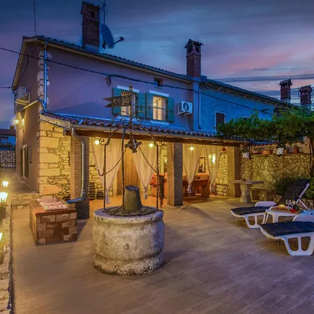 Vakantiehuis Mit Garten- Terrasse Und Grill By Interhome